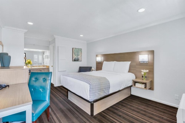 Hotel & Suites Napa Valley image 12